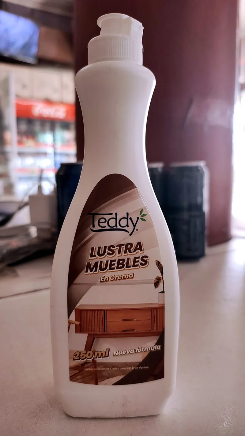 LUSTRAMUEBLES TEDDY 250 ML